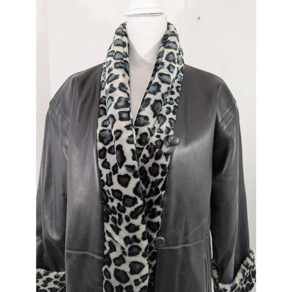 NWOT! ATLANTIC BEACH! LUXE VEGAN LEATHER, BLACK/GRAY LEOPARD FAUX FUR COAT! SZ L - Picture 5 of 9